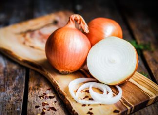 The Humble Onion Could be an Effective Weapon Against Superbugs