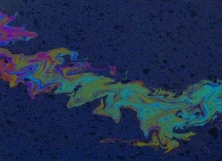 Scientists Develop a “Smart” Membrane, Promising a Solution to Oil Spills Scientists Develop a “Smart” Membrane, Promising a Solution to Oil Spills