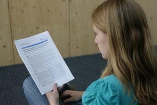 How to Perfectly Read a Scientific Paper For Your Research