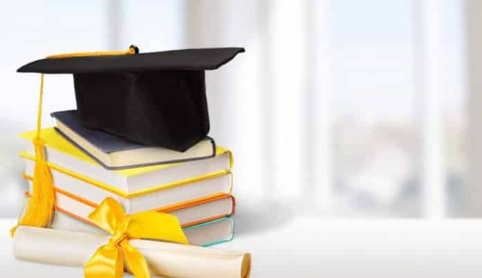 Research Training Program Scholarship (RTP) / (DUPR)
