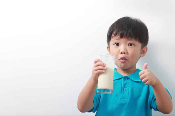 Simple Paper Based Test To Detect Milk Freshness By IIT-G Researchers